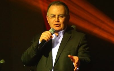 Pierre Sicaud chante et raconte Aznavour